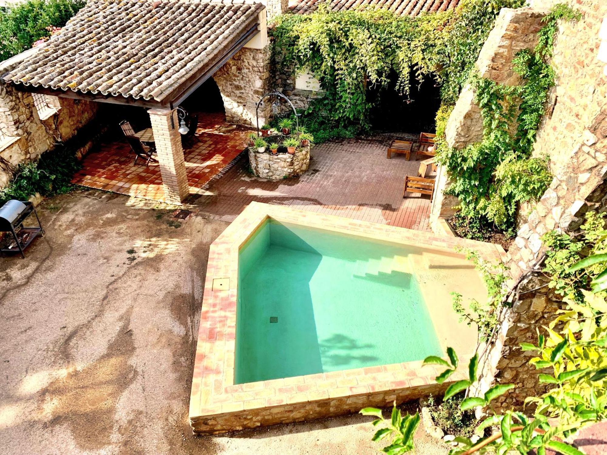 Els Racons Del Fort Castle In Wine Territory Capmany Exterior foto